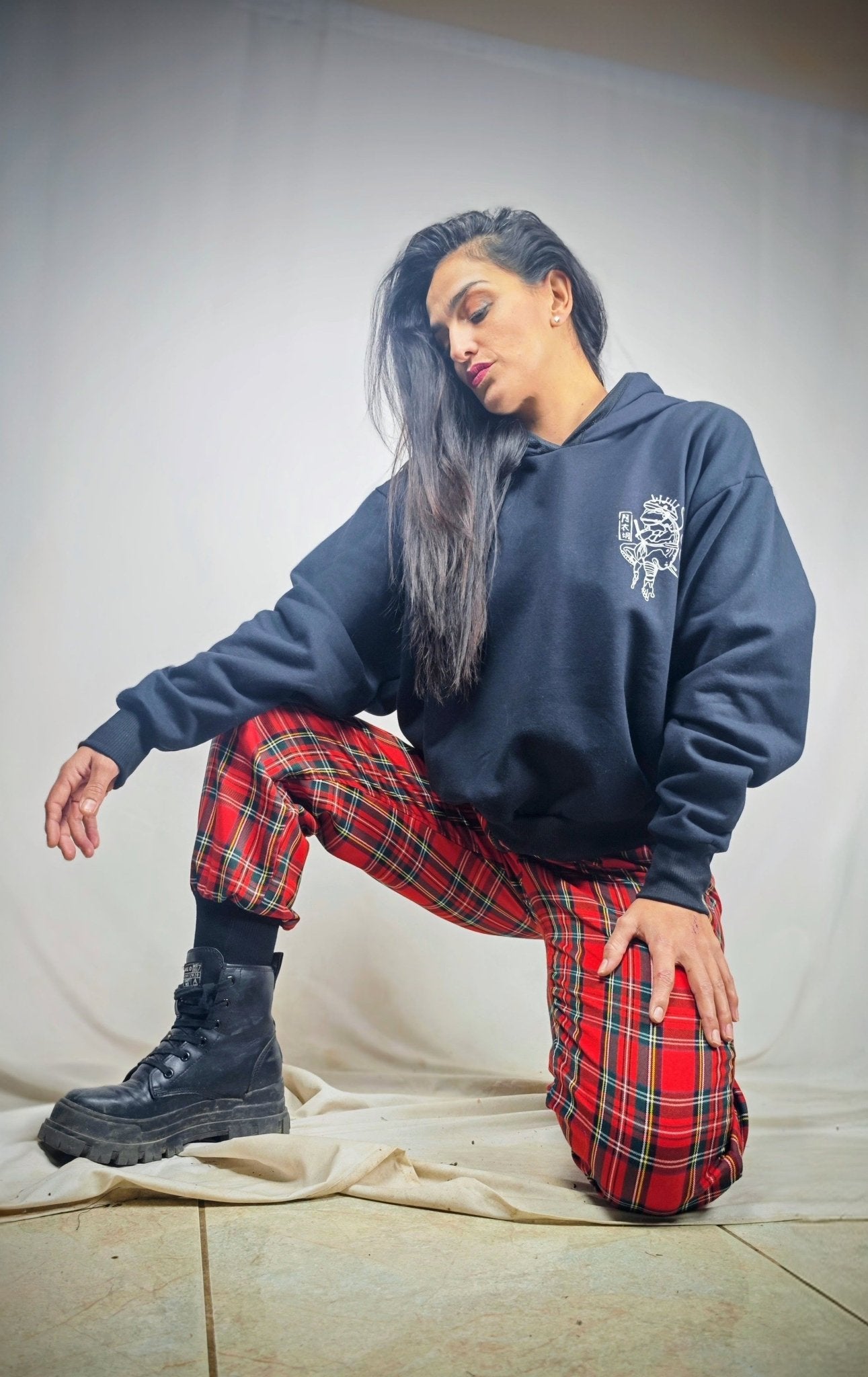 Sudadera Black Artesanal - Aysa Atelier