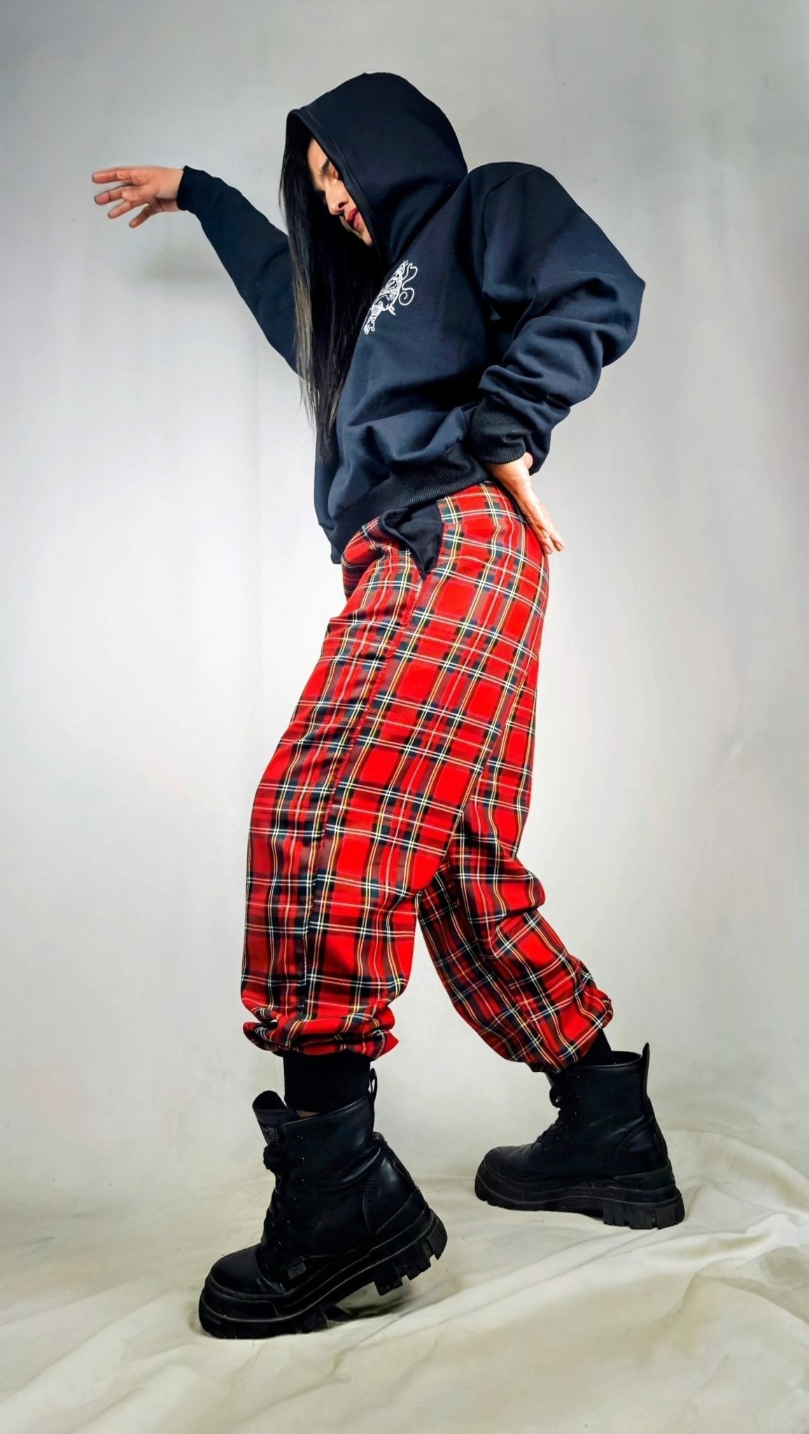 Sudadera Black Artesanal - Aysa Atelier