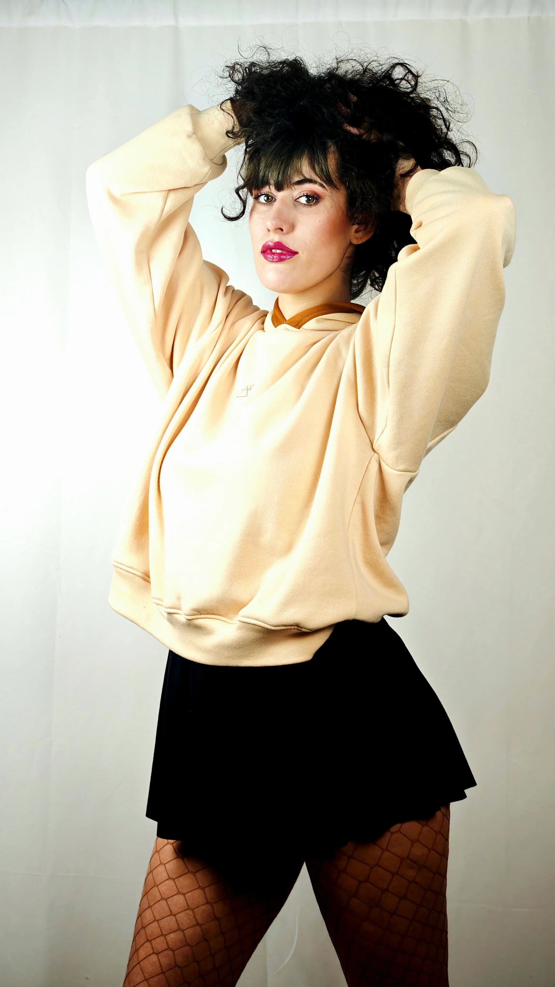 Sudadera Oversize Beige Artesanal - Algodón Felpa con Capucha Hecha a Mano | Aysa Atelier - Aysa Atelier