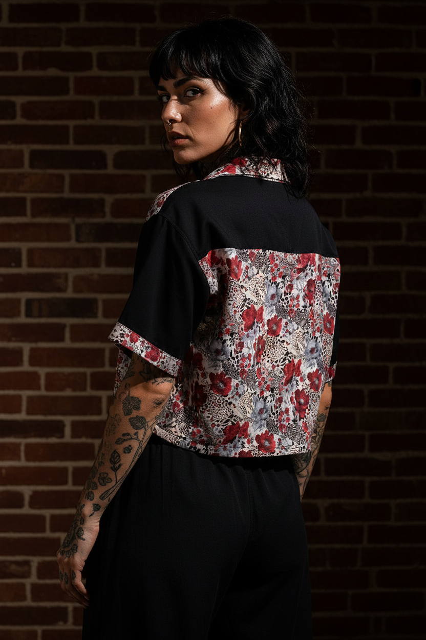 Tres cuartos espalda - canesú negro + floral inferior